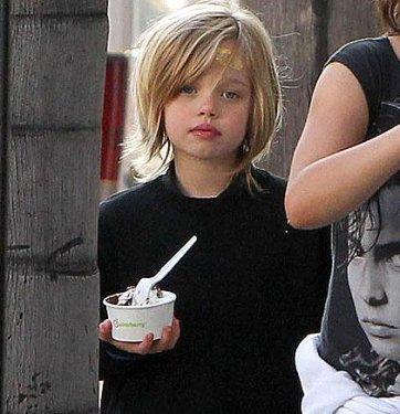 Angelina Jolie ve Brad Pitt çocuklarını nasıl büyüttü