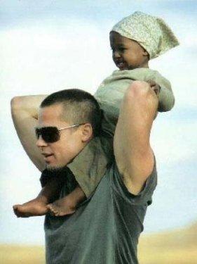 Angelina Jolie ve Brad Pitt çocuklarını nasıl büyüttü