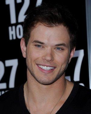 Ünlü oyuncu Kellan Lutz Herkül olmak için bir yılını harcadı 