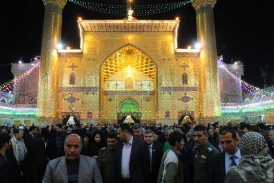 Alevi dedelerinin Kufe Mescidi ziyaretinden görüntüler