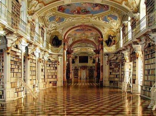 Dünyan en güzel ve en donanımlı 25 kütüphanesi 