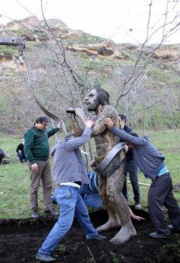 Tekkeköy Mağaraları'nın etrafında Taş Devri insanları var