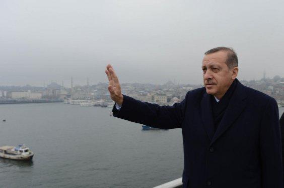 Haliç Metro Geçiş Köprüsü açıldı