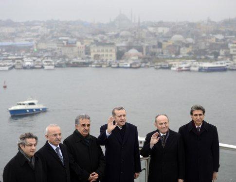 Haliç Metro Geçiş Köprüsü açıldı