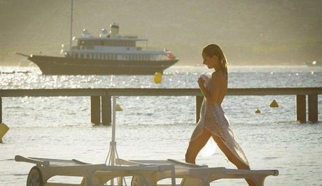 Kimberley Garner rüzgarın kurbanı oldu