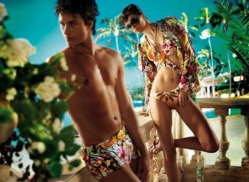 Tuğçe Kazaz dövmelerini sildirdi