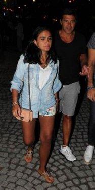 Çocuğu yaşındakilerle aşk yaşayan ünlüler