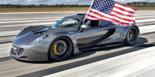 Dünyanın en hızlı otomobili Hennessey Venom GT