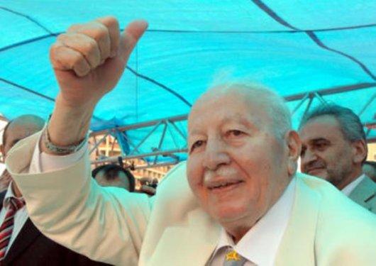 Necmettin Erbakan'ın anılarından kitap çıkarıldı