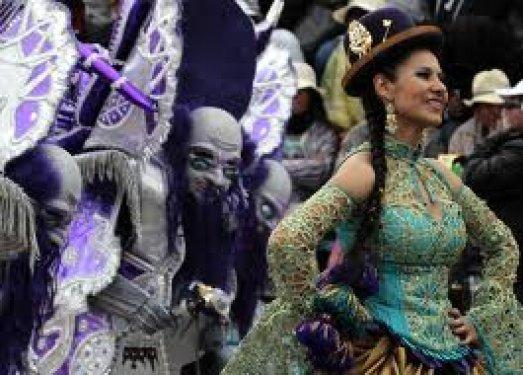 Bolivya karnavalı kana bulandı