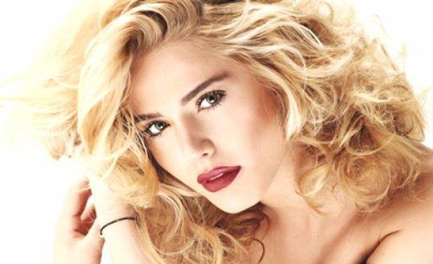 Ceyda Ateş'ten nefes kesen pozlar