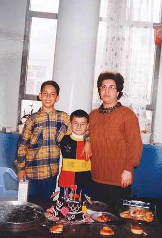 Arda Turan'ın çocukluk fotoğrafları - Resim 7