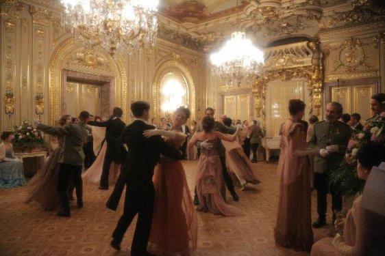 Kurt Seyit ve Şura'nın kostümleri nasıl hazırlandı