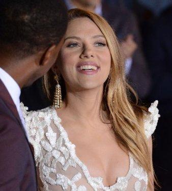 Scarlett Johansson‘un bebeği göründü