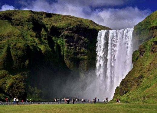 Skogafoss Şelalesi büyüleyici güzellikte - Resim 18