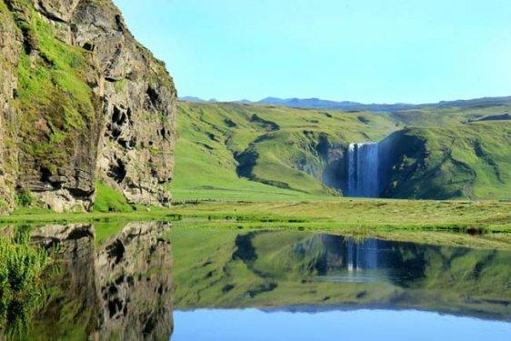Skogafoss Şelalesi büyüleyici güzellikte - Resim 1