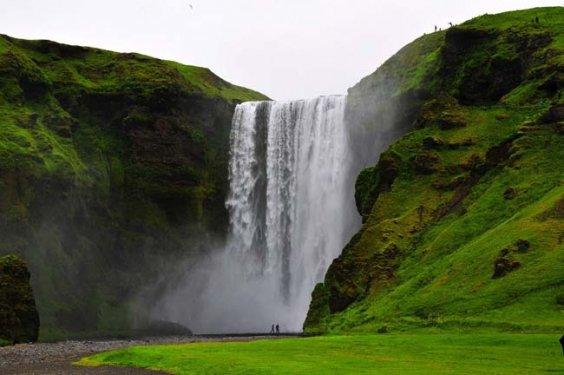 Skogafoss Şelalesi büyüleyici güzellikte - Resim 3