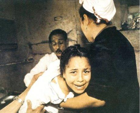 Afrika'da kadın sünnetinden kaçanlar