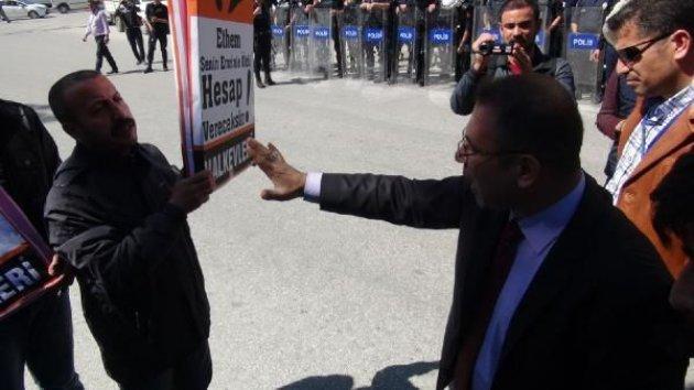 Hatay'da Başbakan protestosuna polis müdahalesi
