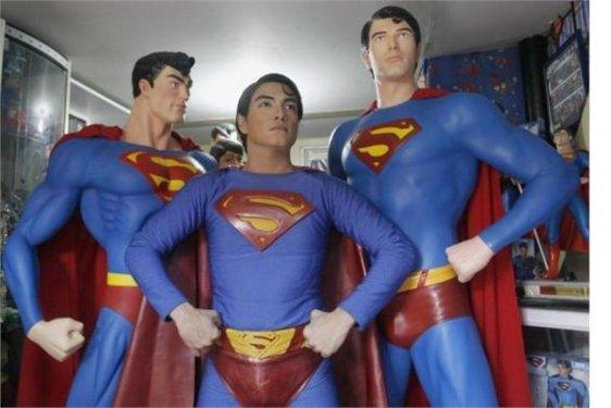 Süper kahramanlar karşımızda