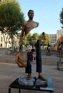 Bruno Catalano'nun eksik heykel çalışması