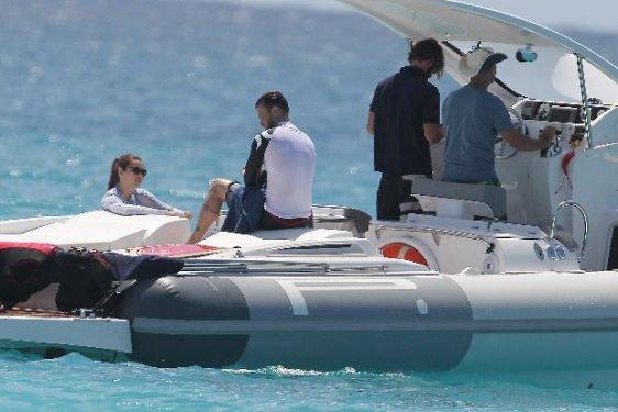 Justin Timberlake ve Jessica Biel tatilde