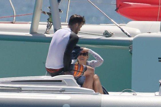 Justin Timberlake ve Jessica Biel tatilde