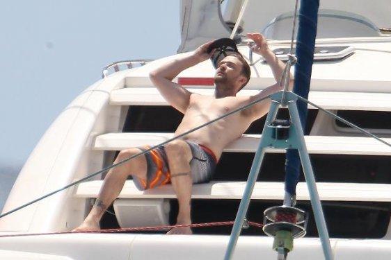 Justin Timberlake ve Jessica Biel tatilde