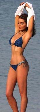 Güzel model Helen Flanagan bikinili pozlar