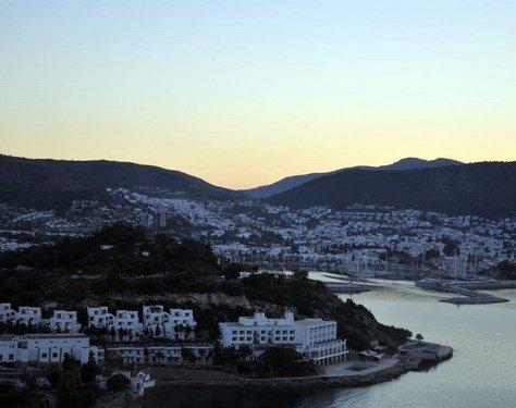 Bodrum evlerinin mavi beyaz sırrı 