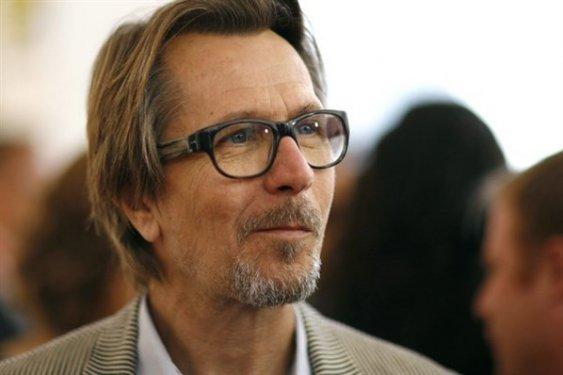 Gişede para basanlar