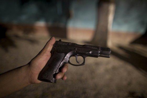 Onların işi ölülerle