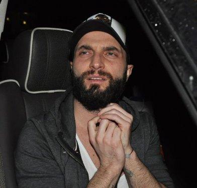 Asena Erkin Berkay'ın keyfini kaçırdı