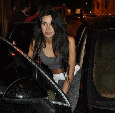 Asena Erkin Berkay'ın keyfini kaçırdı