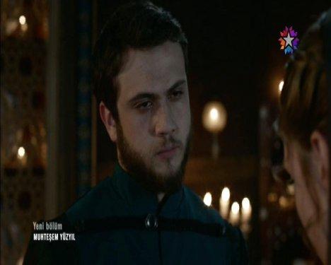 Yasemin Allen Muhteşem Yüzyıl'da halvete girdi