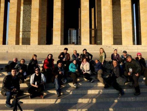 Anıtkabir gece yarısına kadar görüntülendi