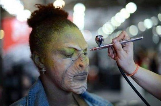  New York'ta  Makyaj Fuarı başladı