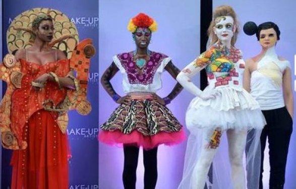  New York'ta  Makyaj Fuarı başladı