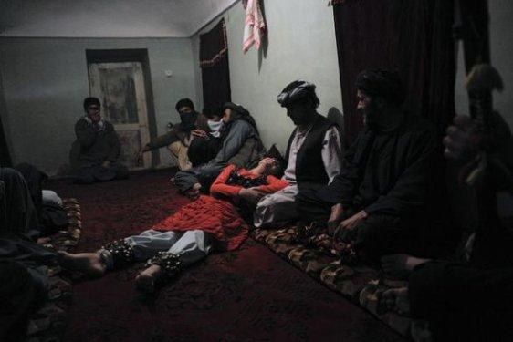 Afganistan'da erkek çocuklar fuhuşa zorlanıyor - Resim 15