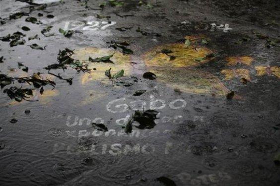 Gabriel Garcia Marquez son yolculuğuna uğurlandı