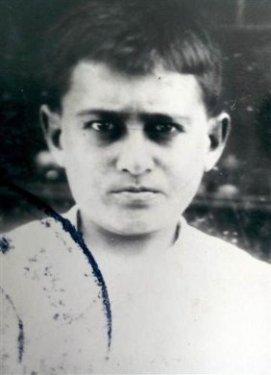 Kabinenin çocuk yüzü