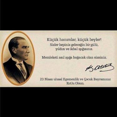 Ünlü isimlerden 23 Nisan mesajları