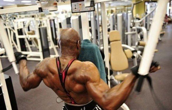 Herkül gibi kaslı bu adam tam 70 yaşında