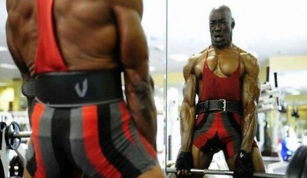 Herkül gibi kaslı bu adam tam 70 yaşında