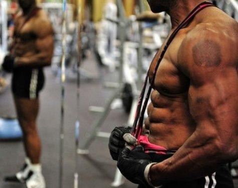 Herkül gibi kaslı bu adam tam 70 yaşında