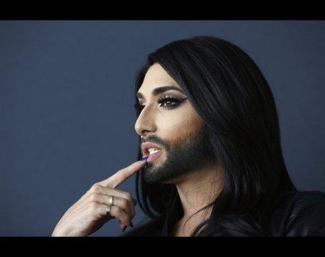 Avusturya'nın Eurovision adayı tartışma yarattı