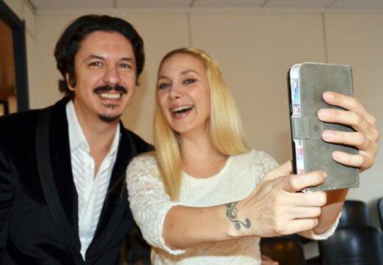 Şarkıcı Gökçe diş hekimi sevgilisi ile evlendi 