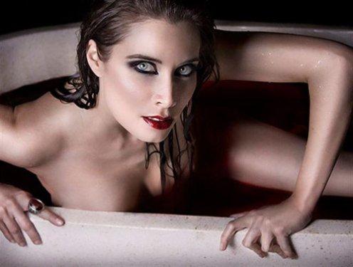 Sinem Kobal İspanya'da ilk 5'e girdi