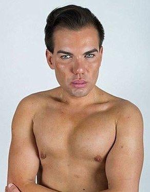 Barbie sevgilisine benzemek için değişti 