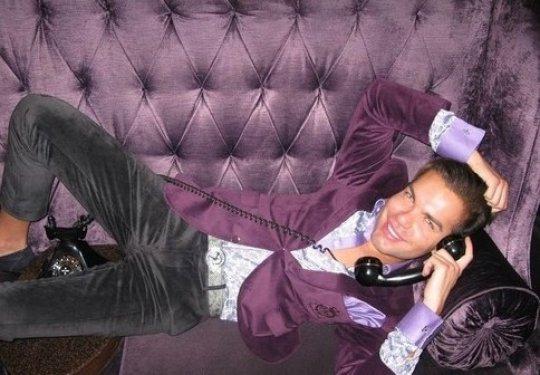 Barbie sevgilisine benzemek için değişti 